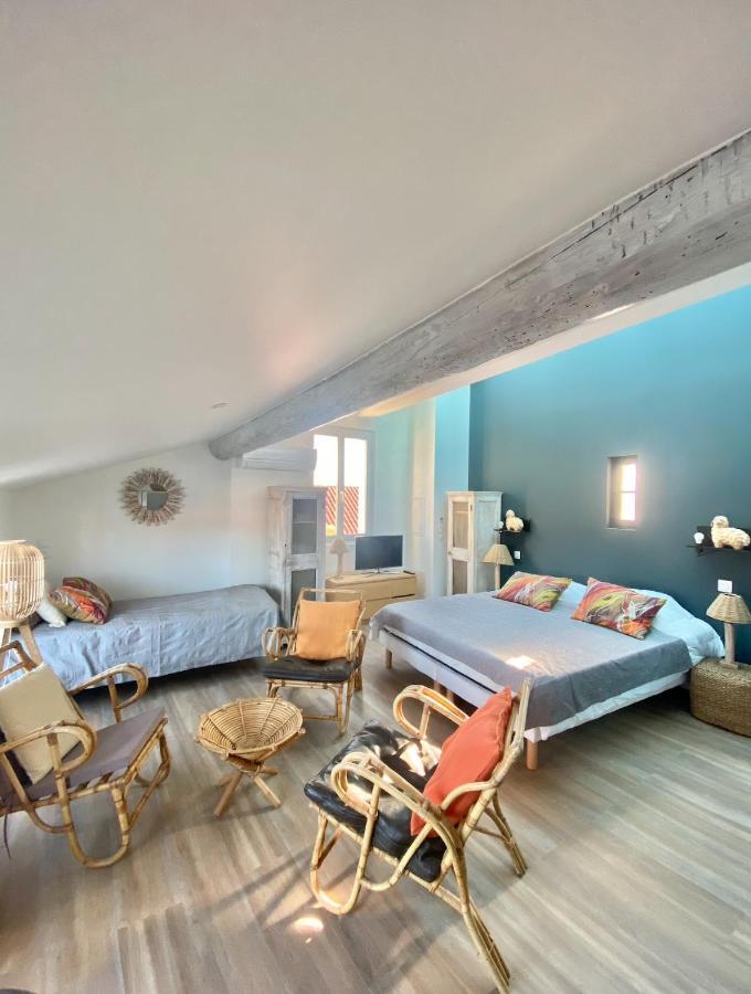 Les Nuits Etoilees, Terrasse Apercu Mer, Tres Lumineux, Ac, 100m Du Port * Sanary-sur-Mer